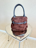 Trendy donkerbruine suède handtas met gesp