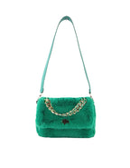 Superleuke zachte groene handtas met goud groen kleurige ketting