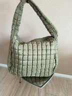 Gewatteerde grote groene stoffen shopper